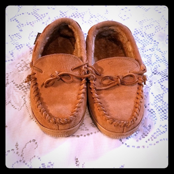 Cabela's Other - Cabela's Kids Size 3 Moccasins